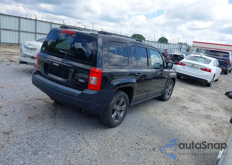 2015 Jeep Patriot High Altitude Edition z USA, uszkodzony, nr VIN 1C4NJRFB7FD176142